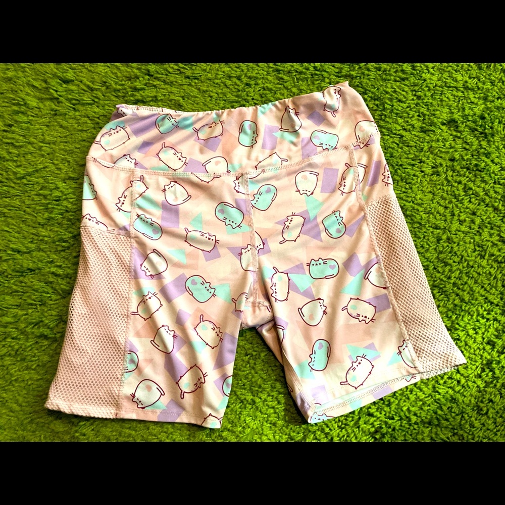 Cute Pusheen Bike Shorts!